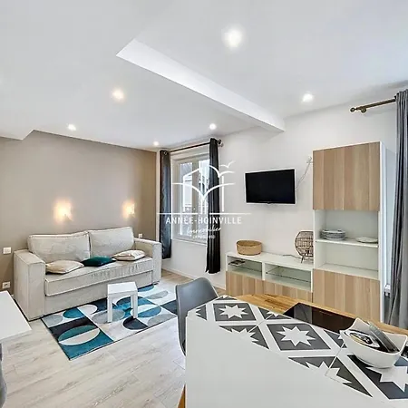 Hyper Centre Magnifique Studio Neuf Nouveau Prestataire Menage Apartament *