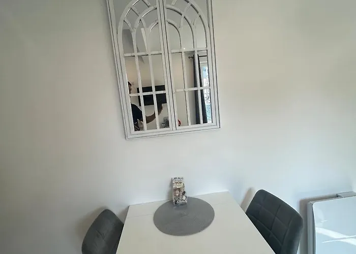 Hyper Centre! Magnifique Neuf A Proximite Directe De La Gare Et Place Morny Apartman