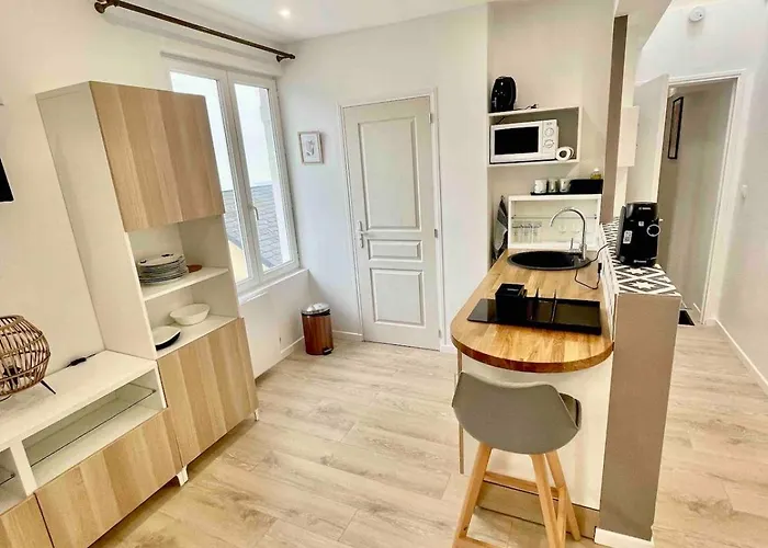 Hyper Centre! Magnifique Neuf A Proximite Directe De La Gare Et Place Morny Apartman